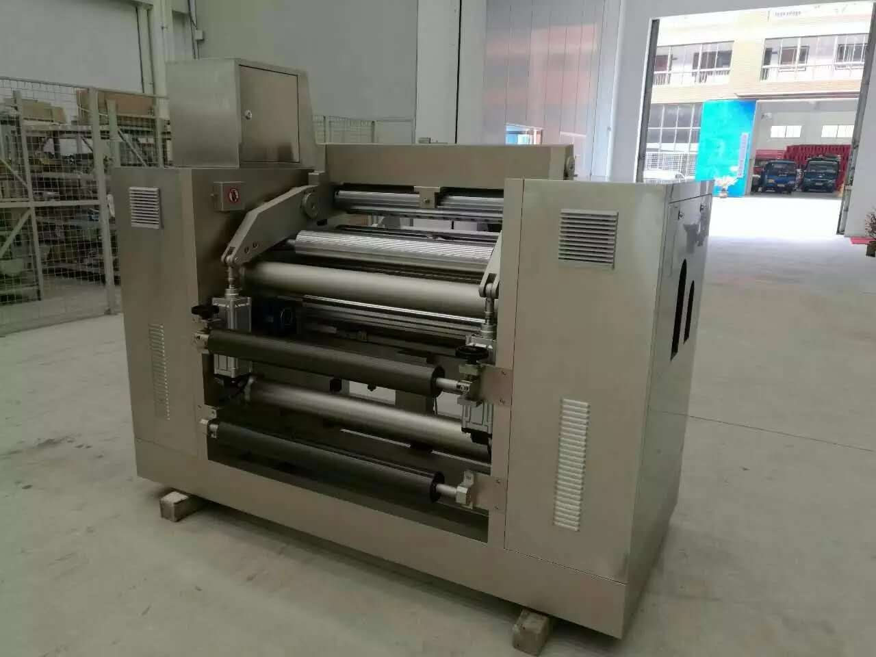 自主創(chuàng)新新型涂布頭